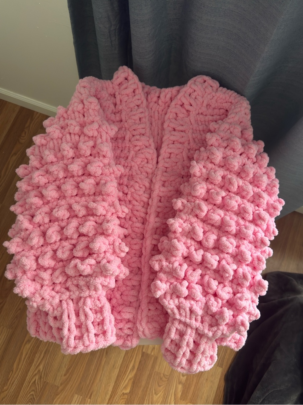 Handmade Pink Chunky Knit Cardigan – Adult Size S - Picture 3 of 4